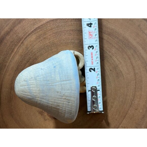 Vintage UCTCI Stoneware Girl With Umbrella Hat & Basket Figurine - Picture 8 of 9